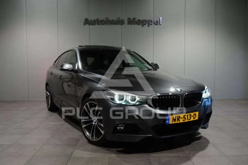 2017 BMW 320