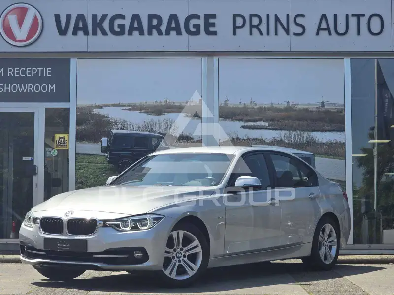 2017 BMW 320