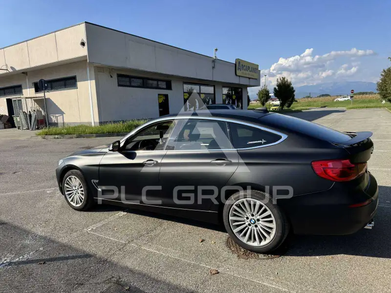 2016 BMW 320