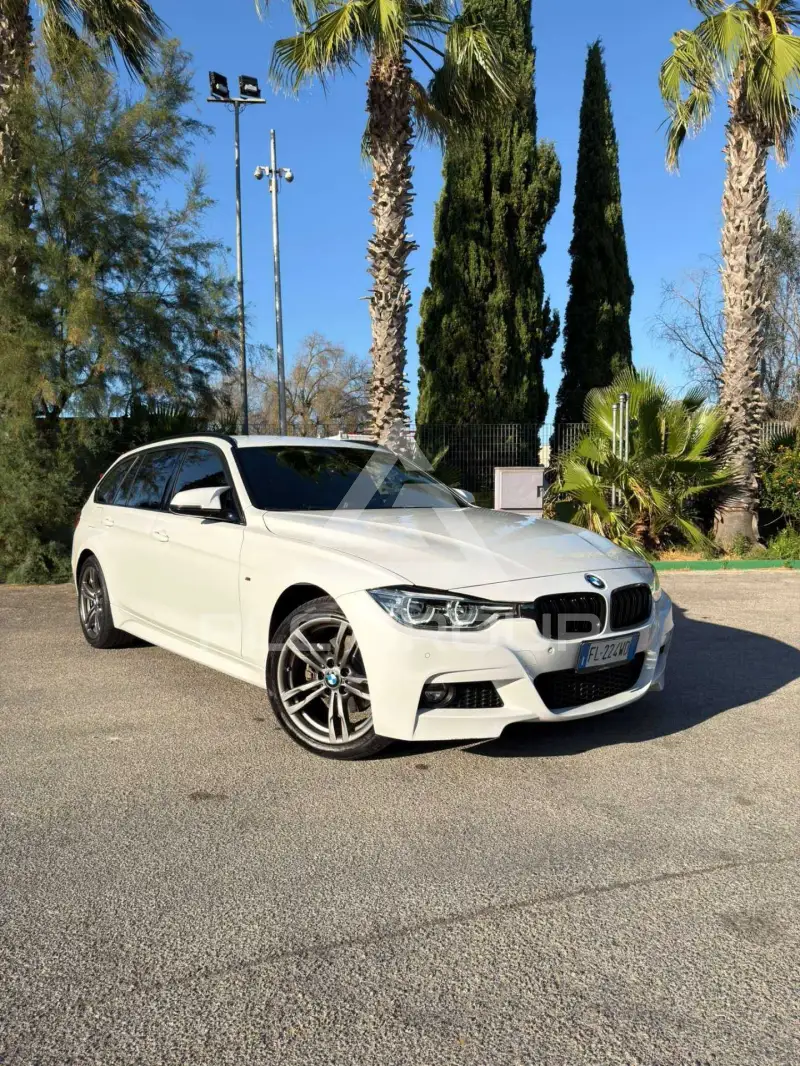 2017 BMW 320