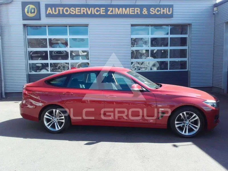 2017 BMW 320