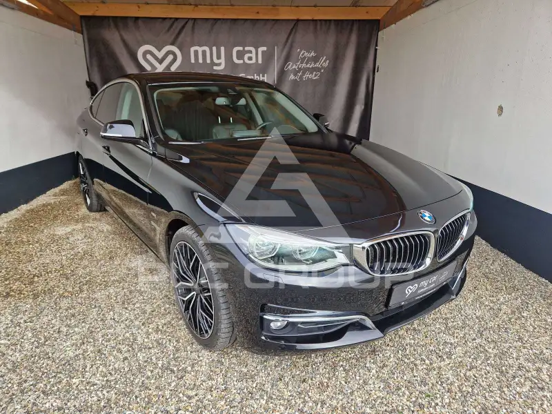 2017 BMW 330