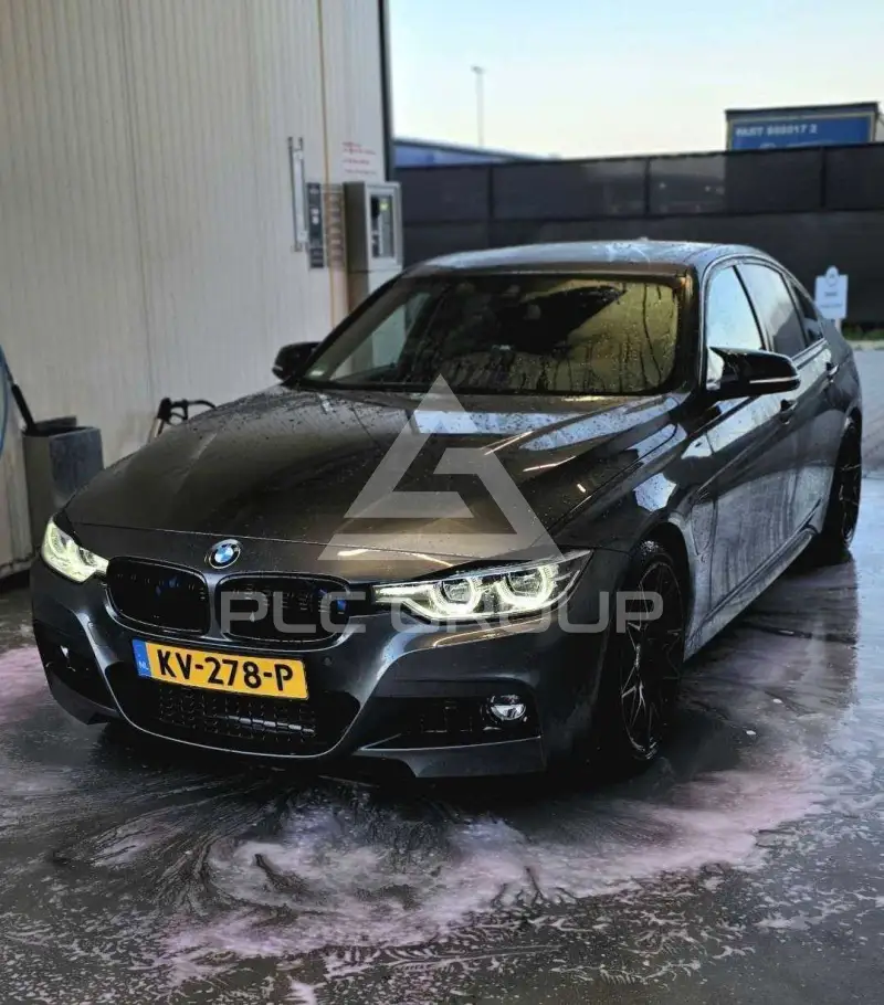 2017 BMW 330