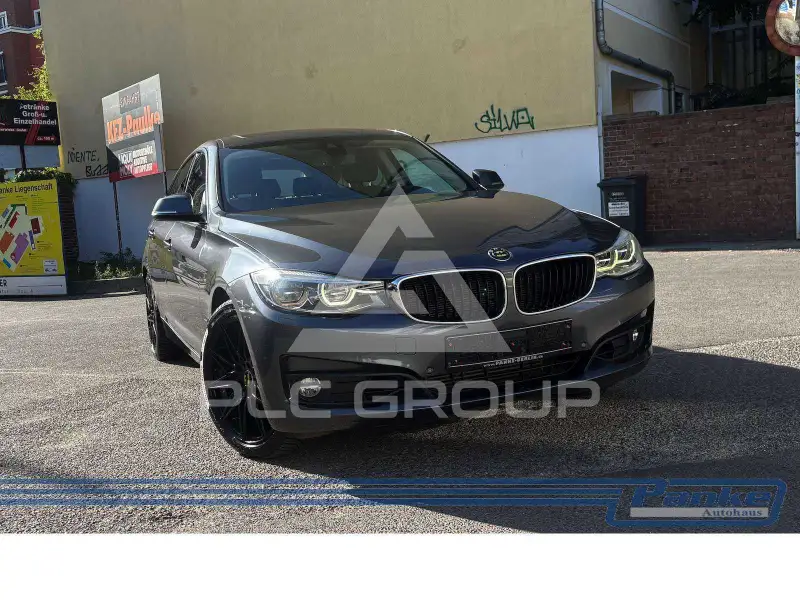 2017 BMW 330
