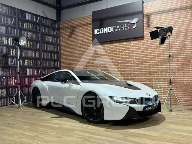 2017 BMW I8