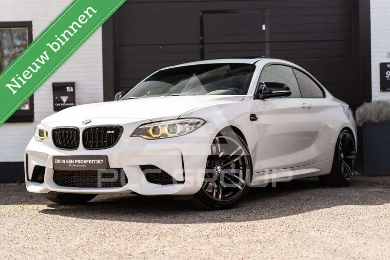 2017 BMW M2