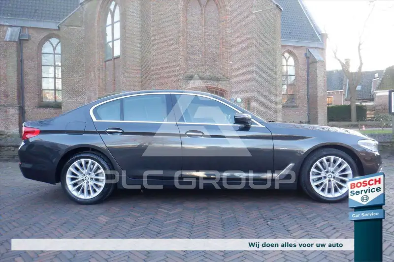 2017 BMW 520