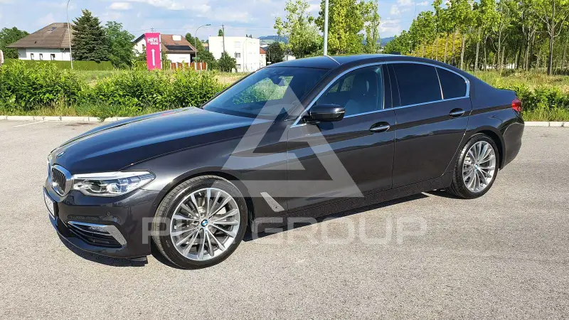 2017 BMW 520