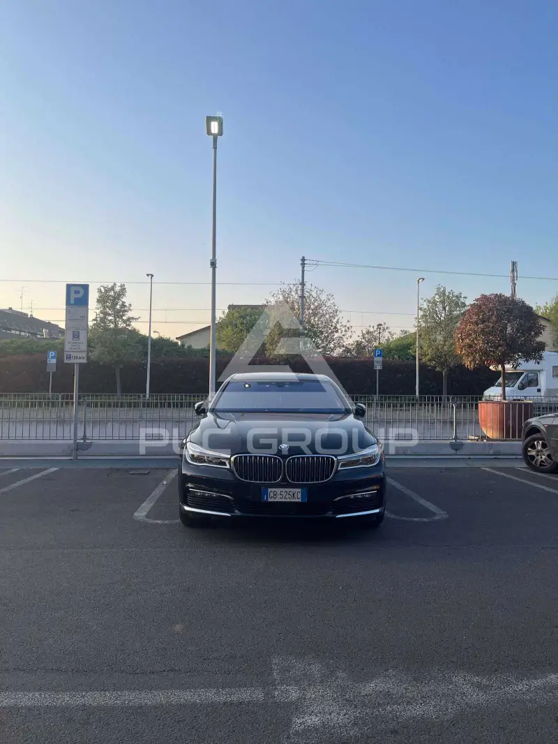 2017 BMW 730