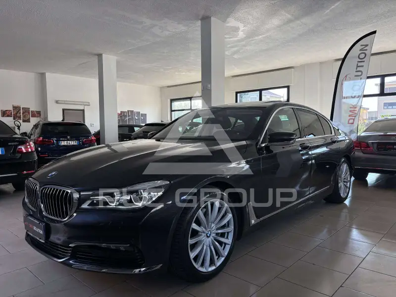 2017 BMW 730