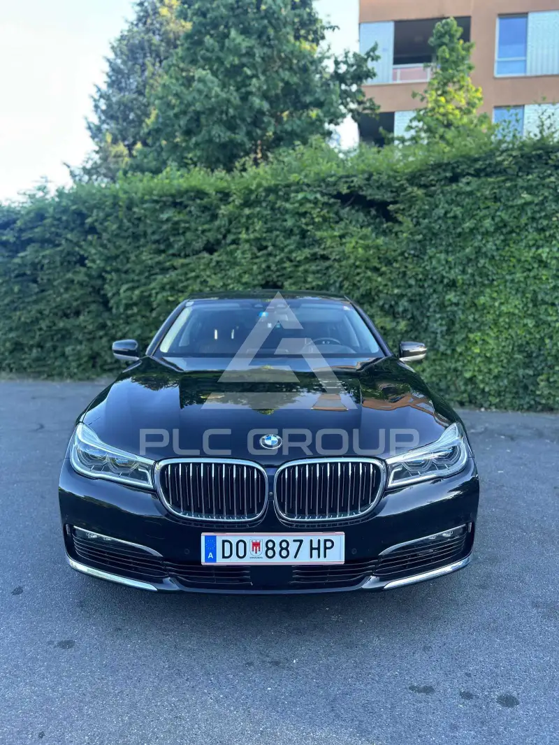 2017 BMW 730