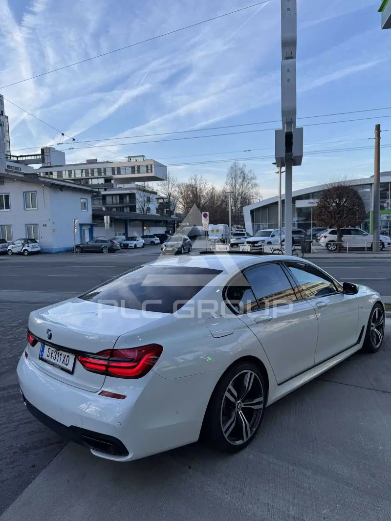 2017 BMW 730