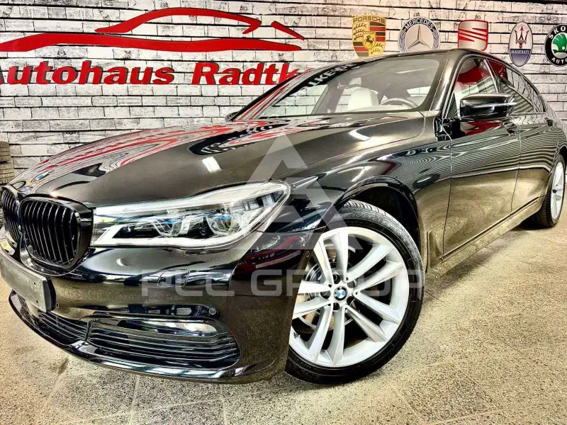 2017 BMW 730