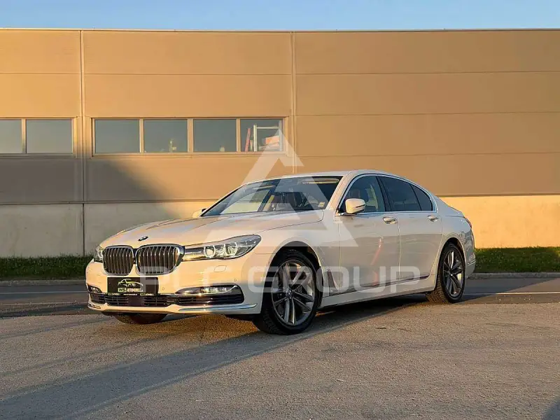 2017 BMW 730