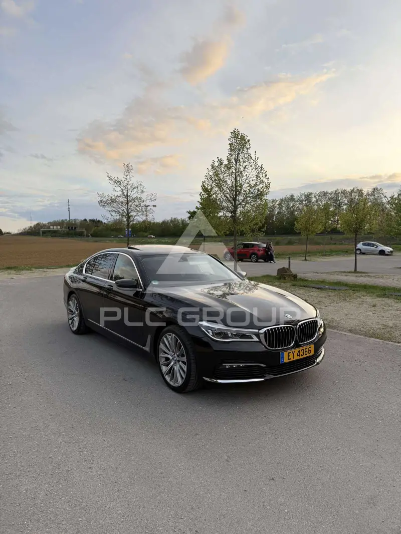 2017 BMW 730