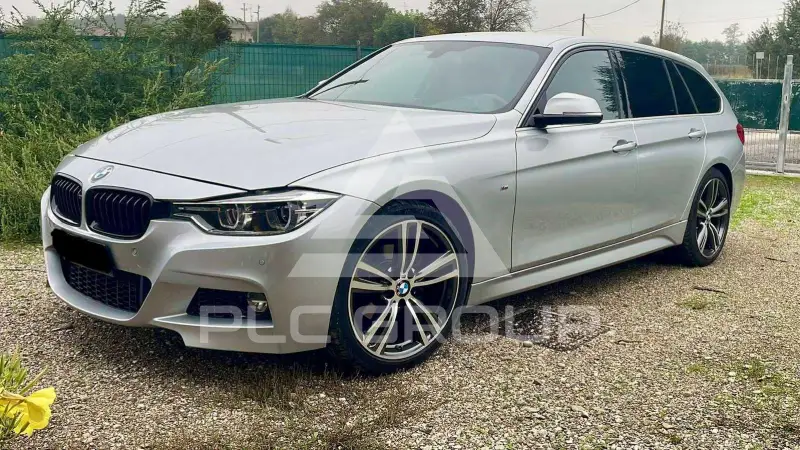 2017 BMW 318