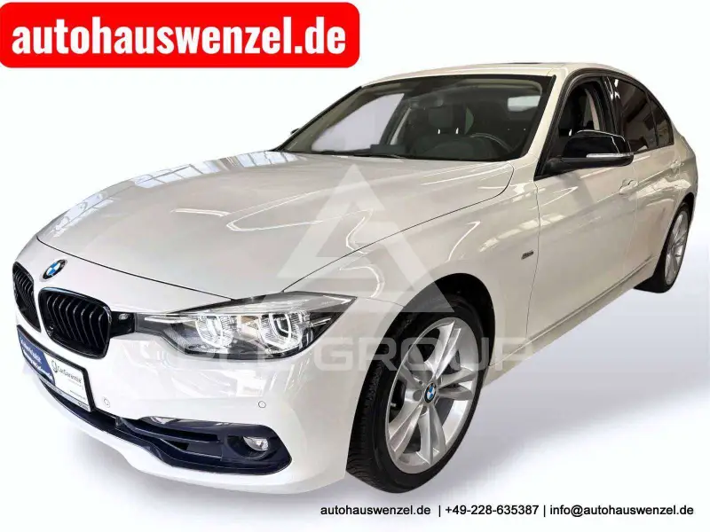 2017 BMW 318