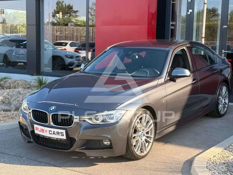 2017 BMW 318