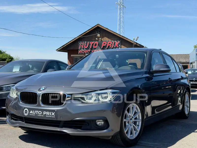 2017 BMW 318
