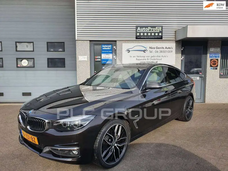 2017 BMW 318