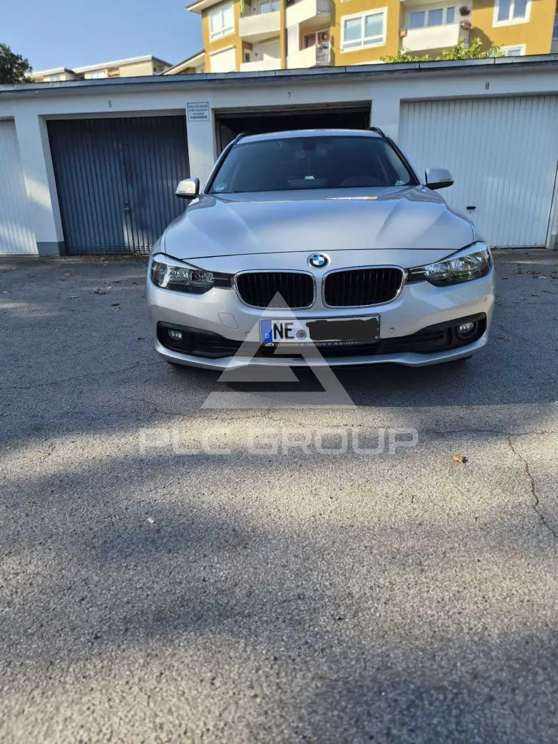 2017 BMW 318