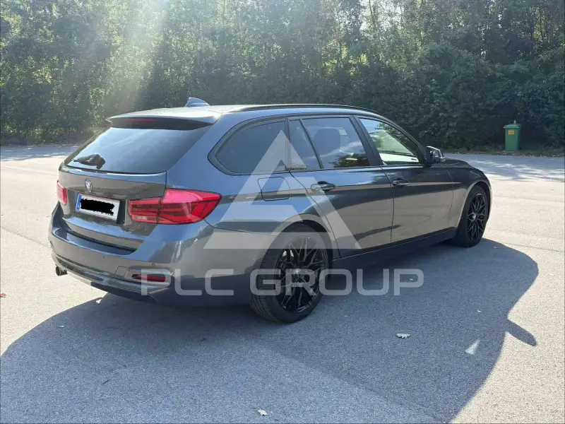 2017 BMW 318