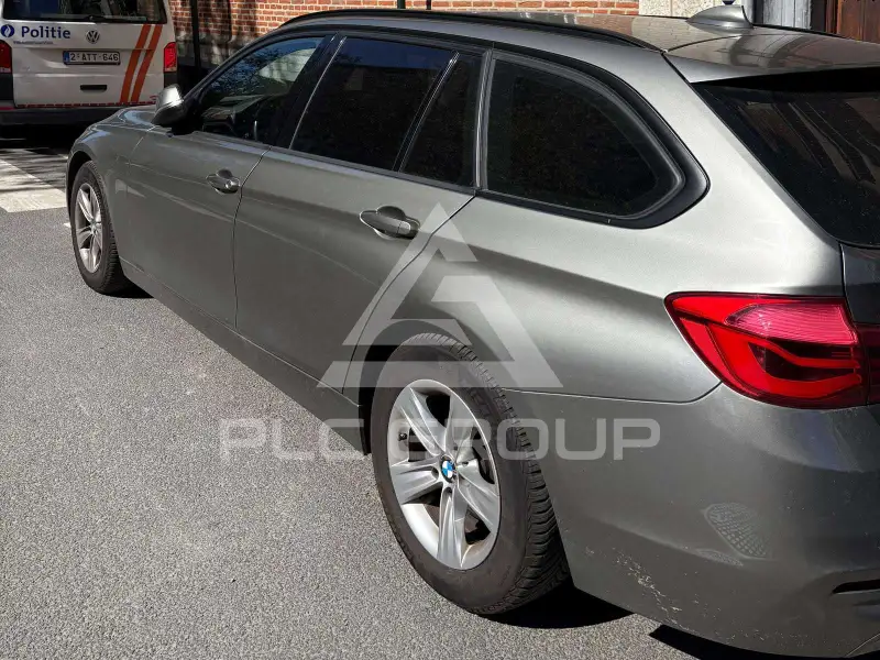 2017 BMW 318