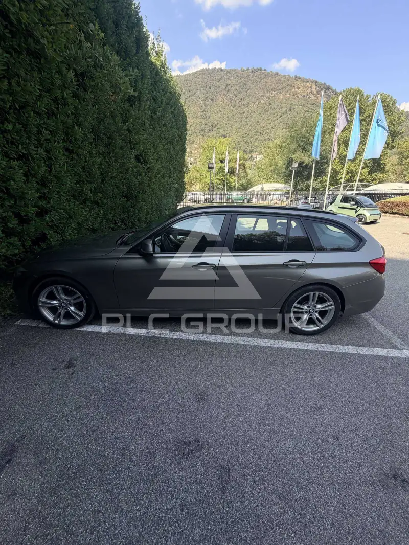 2017 BMW 318