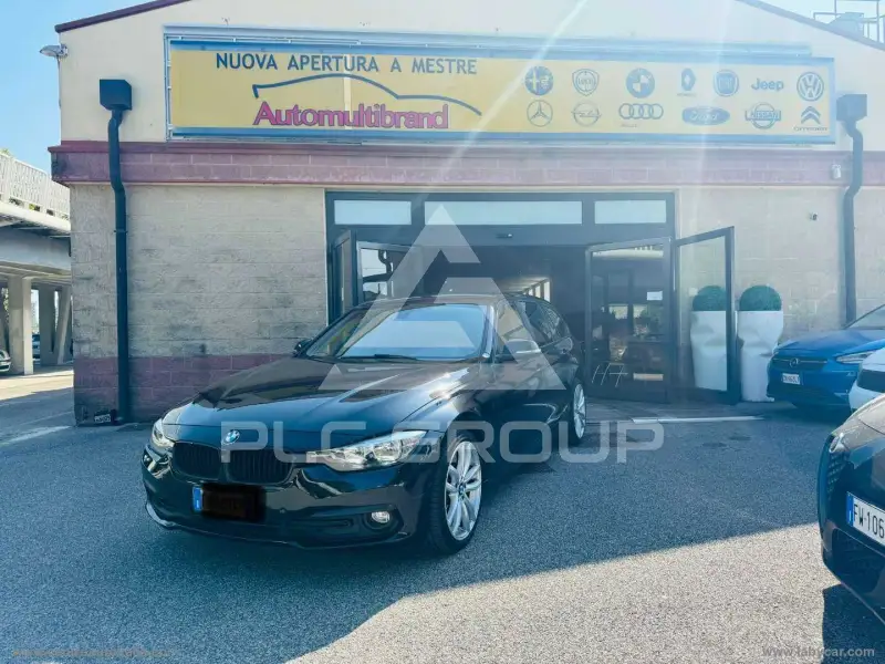 2017 BMW 318