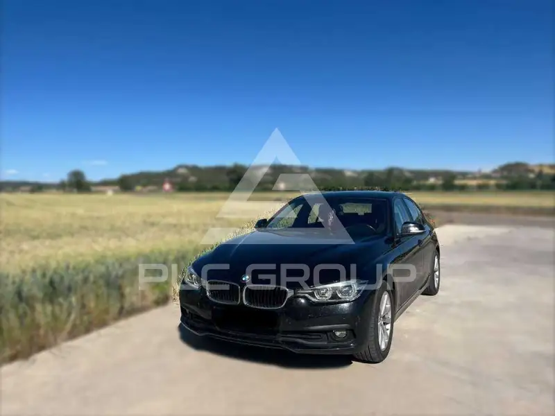 2017 BMW 318