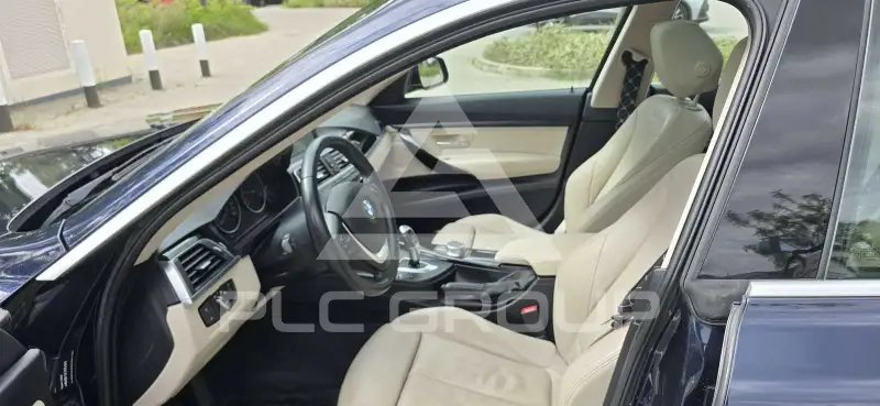 2017 BMW 318