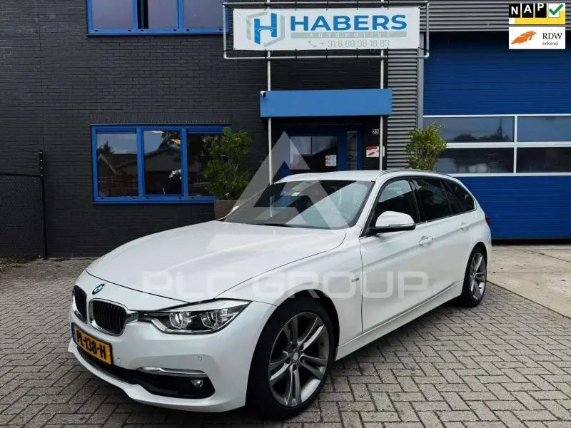 2017 BMW 318