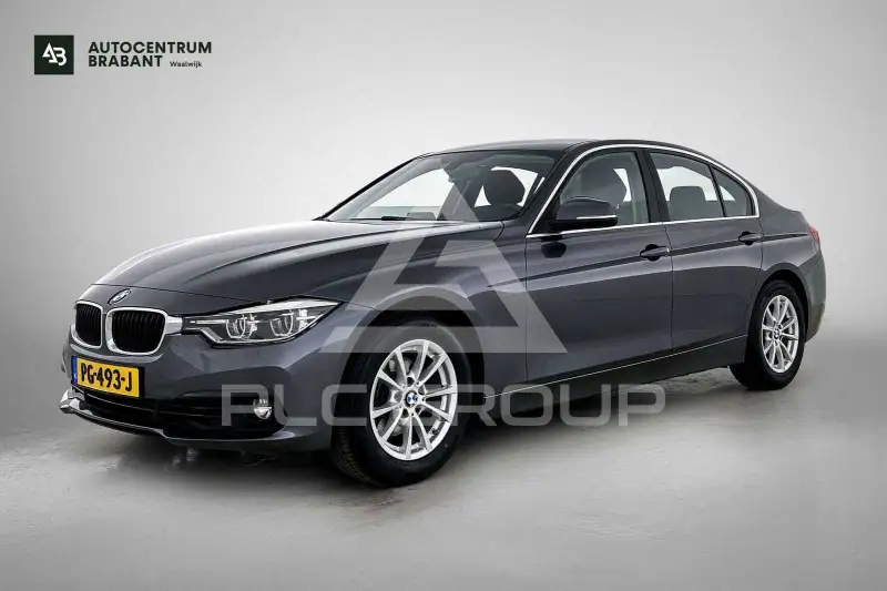 2017 BMW 318