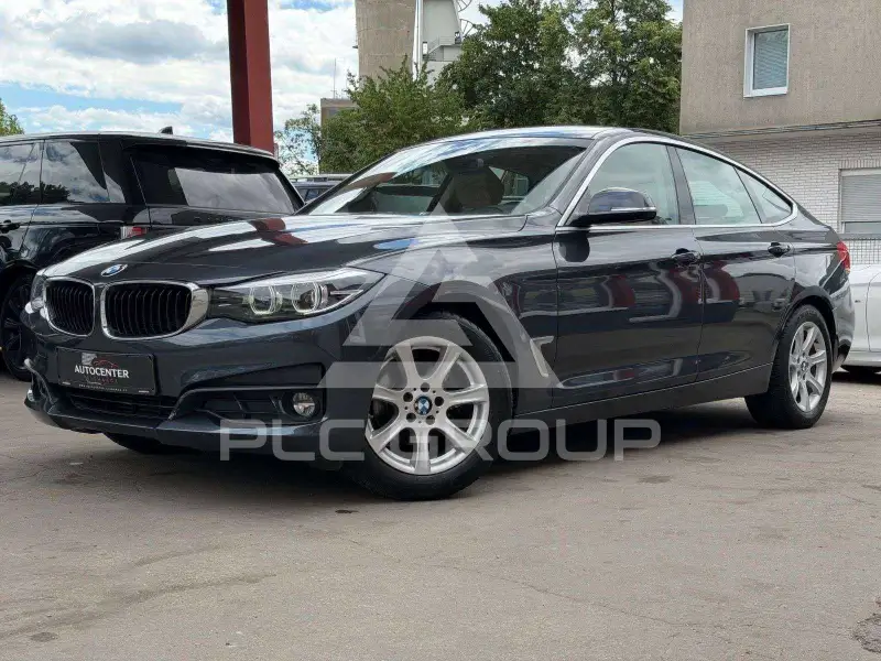2017 BMW 318