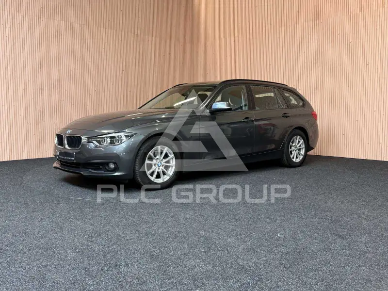 2017 BMW 318
