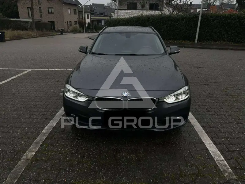 2017 BMW 318
