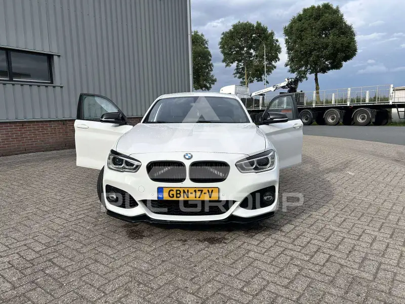 2017 BMW 118