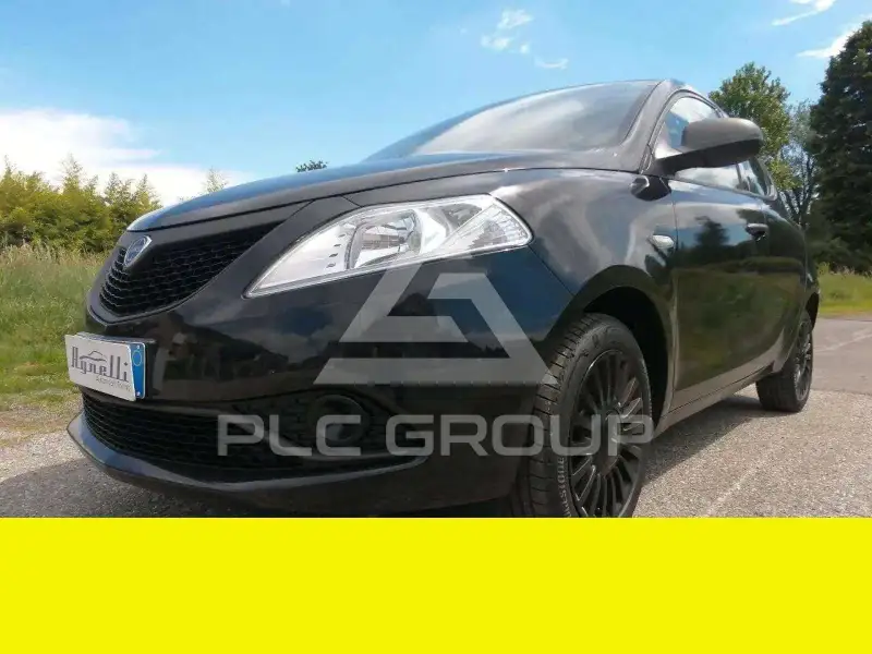 2017 Lancia YPSILON