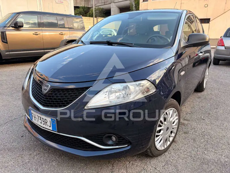 2017 Lancia YPSILON