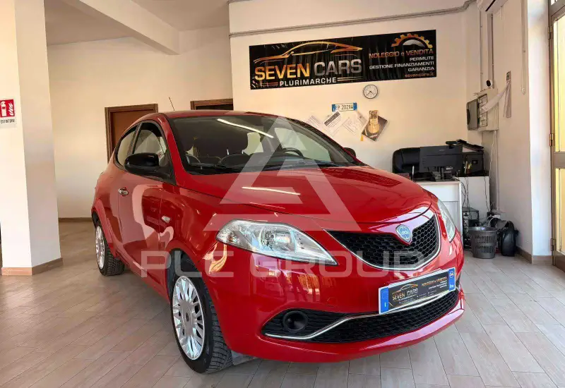 2017 Lancia YPSILON