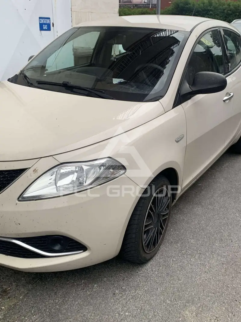 2017 Lancia YPSILON