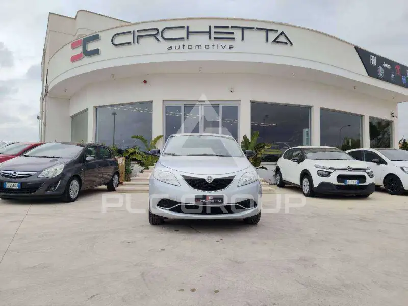 2017 Lancia YPSILON