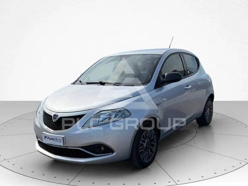 2017 Lancia YPSILON