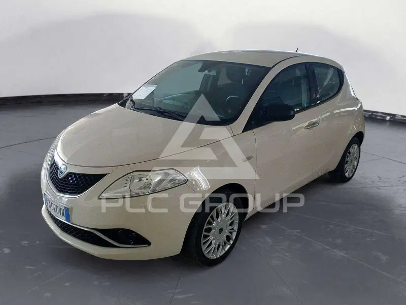 2017 Lancia YPSILON