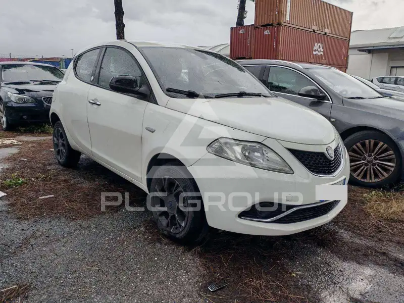 2017 Lancia YPSILON