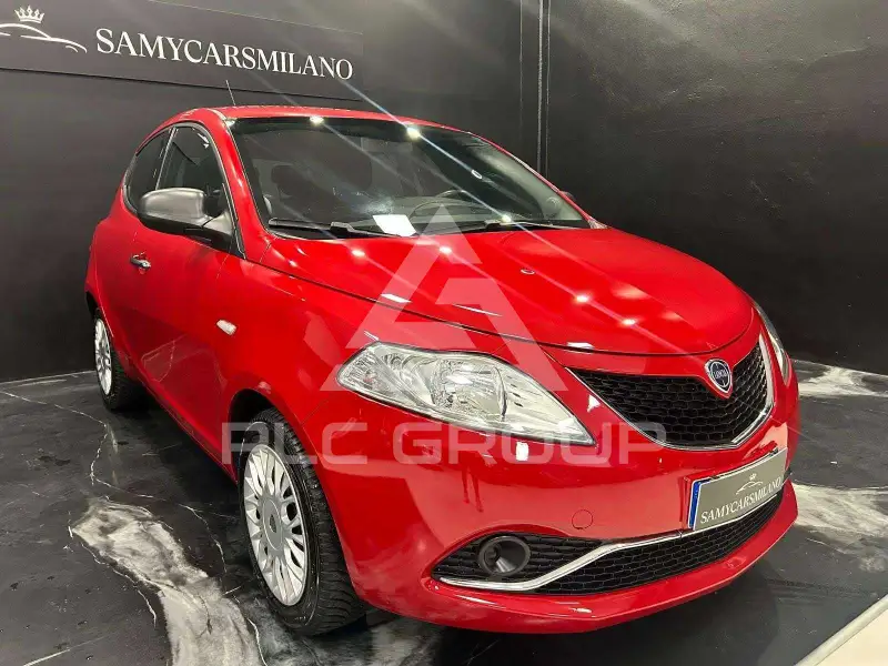 2017 Lancia YPSILON