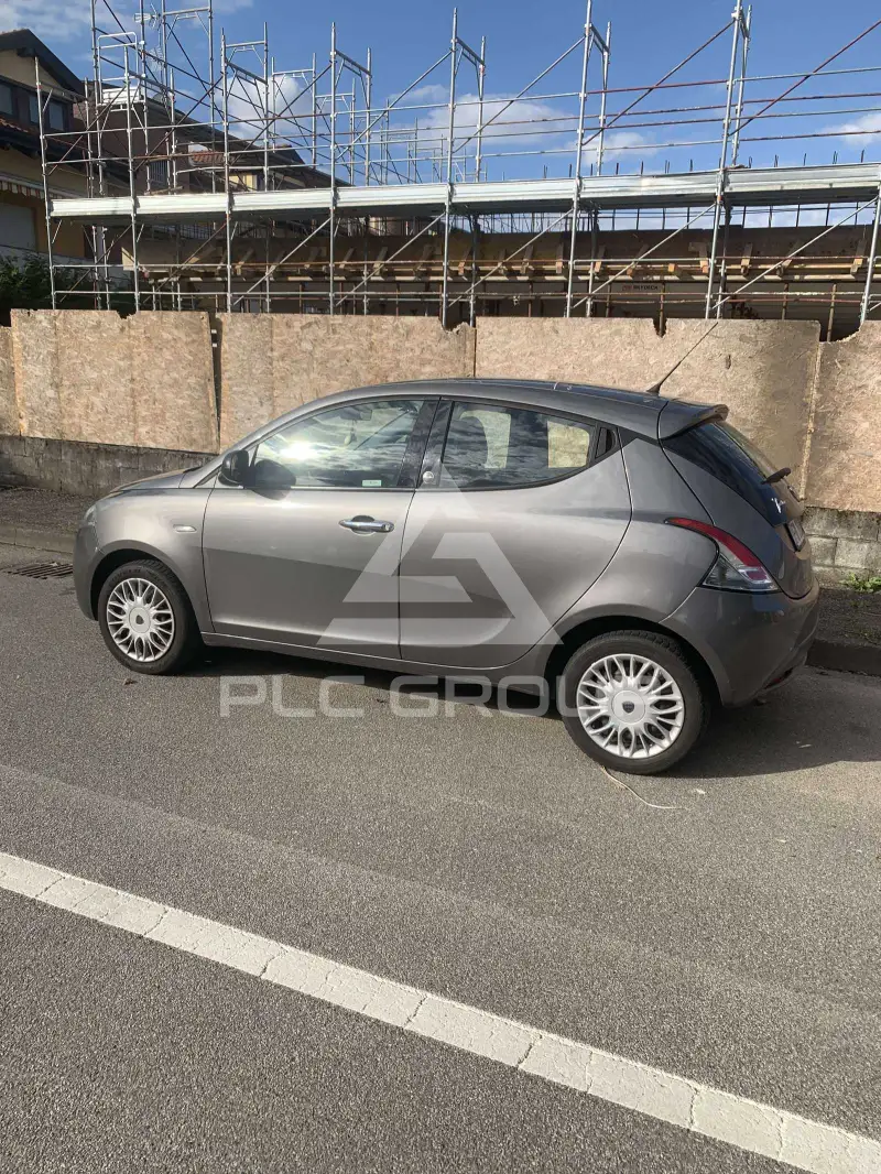 2017 Lancia YPSILON