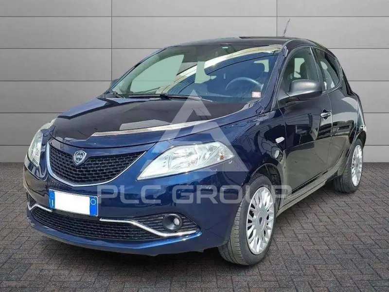 2017 Lancia YPSILON