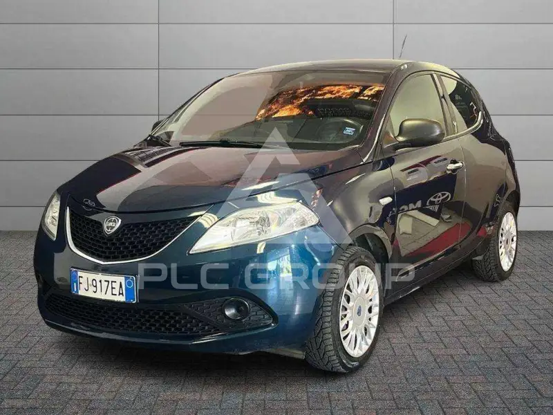 2017 Lancia YPSILON