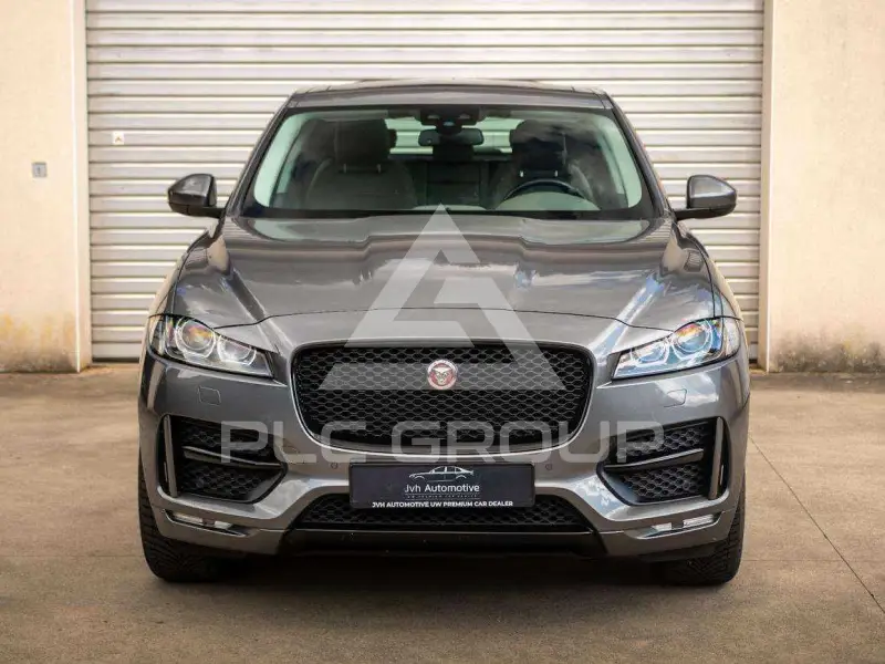 2017 Jaguar F-PACE